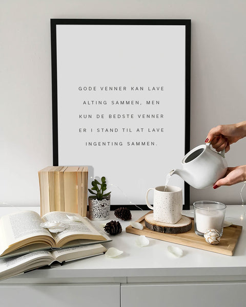 Plakat med dansk citat om venskab af peter plys