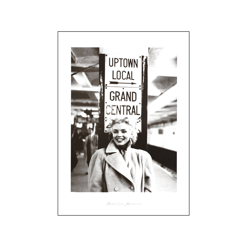 Marilyn Monroe Uptown — Art print by Posterland from Poster & Frame